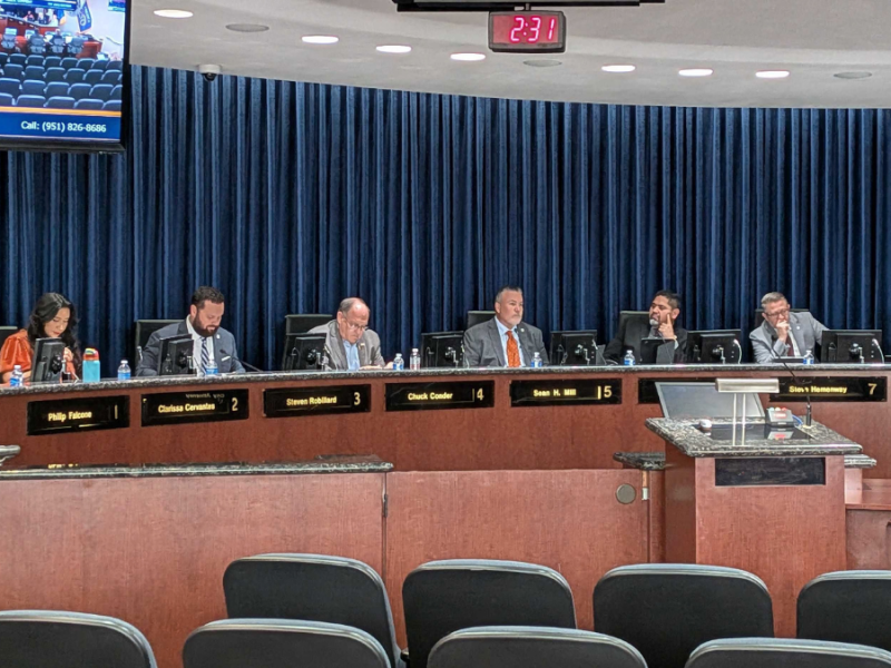 A photo of the council at the dais.